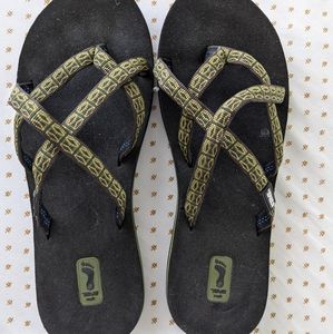Teva Sandals Size 8
